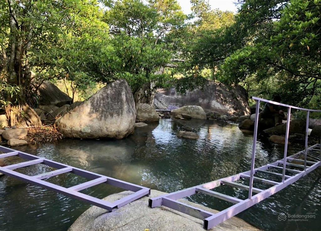 Cho thuê khu homestay có view suối đẹp ở sát vách khu du lịch tàu ngầm, tỉnh lộ 3, nha trang