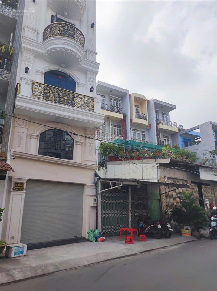 Nhà cấp 4 mặt tiền hẻm toà án 416/ dương quảng hàm p5 gv4,4x28m120m² đường 12m có lề14,5tỷ