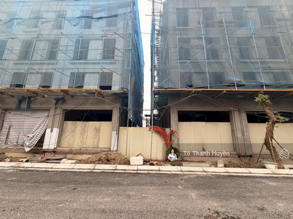 Cực hiếm! giảm sốc 4,5 tỷ lô góc đẹp khu đô thị mới văn phú 75m2 giá nhỉnh 16 tỷ