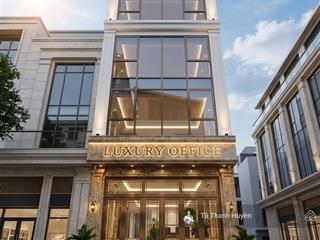 Hạ sốc tòa văn phòng 8 tầng mặt phố hoàng hoa thám dòng tiền 90 triệu/tháng chỉ hơn 40 tỷ