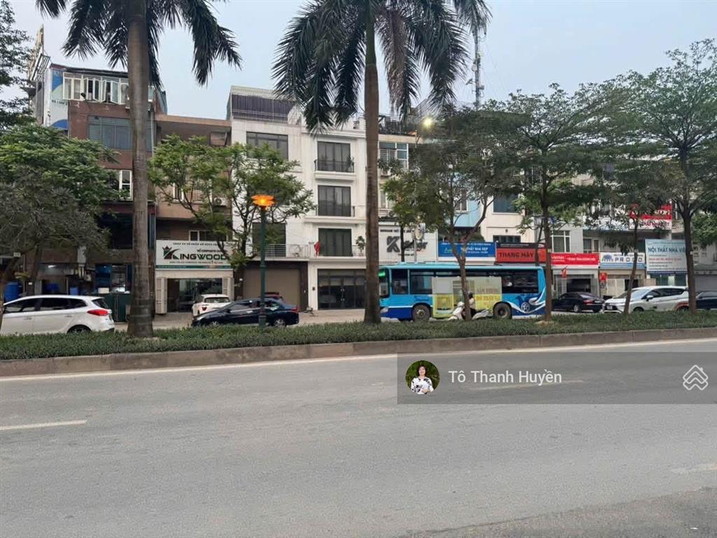 Hàng hiếm! mặt phố lê trọng tấn văn phú, giảm thẳng 5 tỷ, chủ cần bán gấp!
