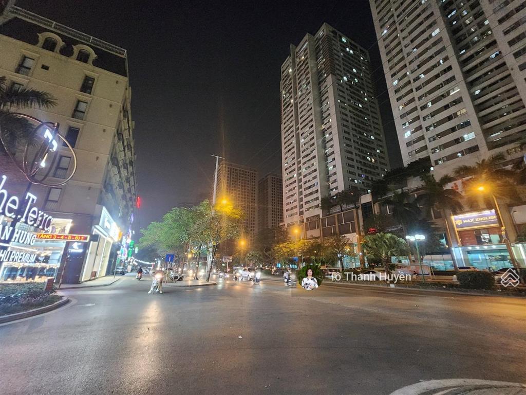 Cơ hội hiếm! lô góc hàm cá mập lê văn lương 320m2 mặt tiền 50m giá 235 tỷ