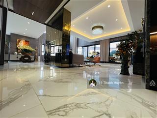 Sốc sky villa 301,5m giữa hà nội sở hữu sân vườn + hồ cá koi ngay trên sổ đỏ!