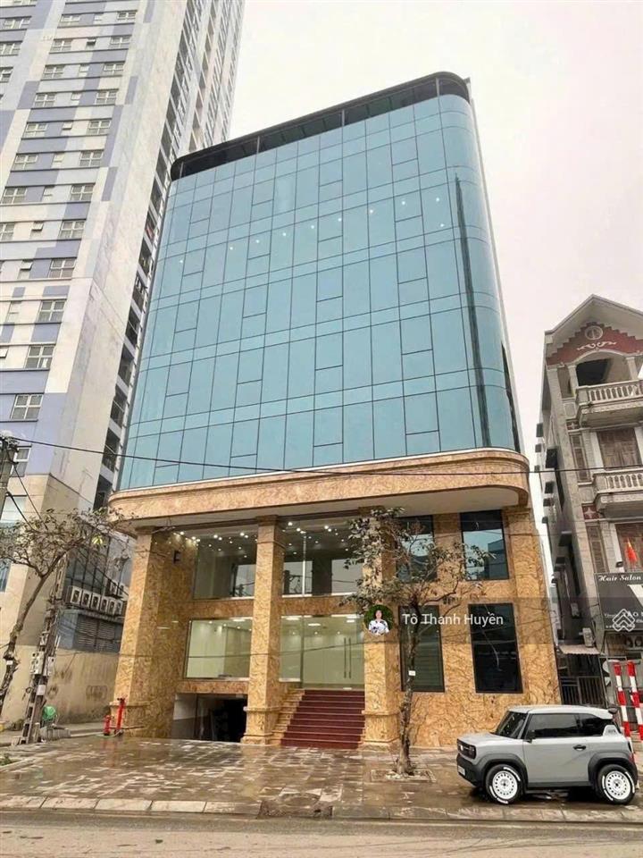 Cho thuê tòa văn phòng 1.810m2 mặt tiền 17m ngay ngã tư văn phú  hà đông hà nội