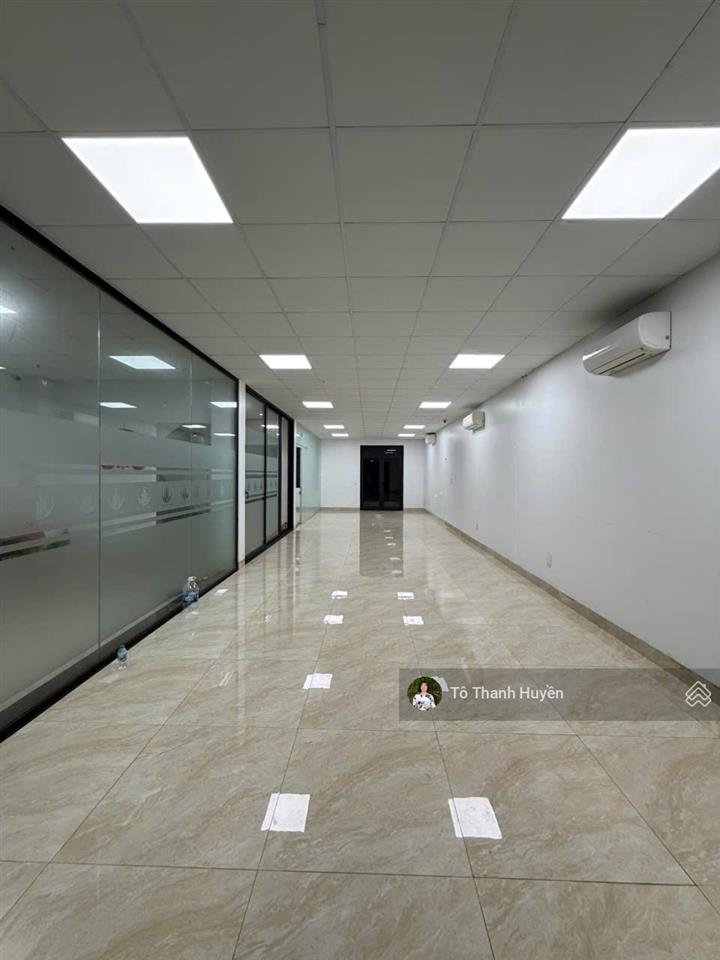 Cho thuê nhà đường lê trọng tấn dương nội, hà đông 240m2 1 sàn. giá 32 triệu/tháng thương lượng
