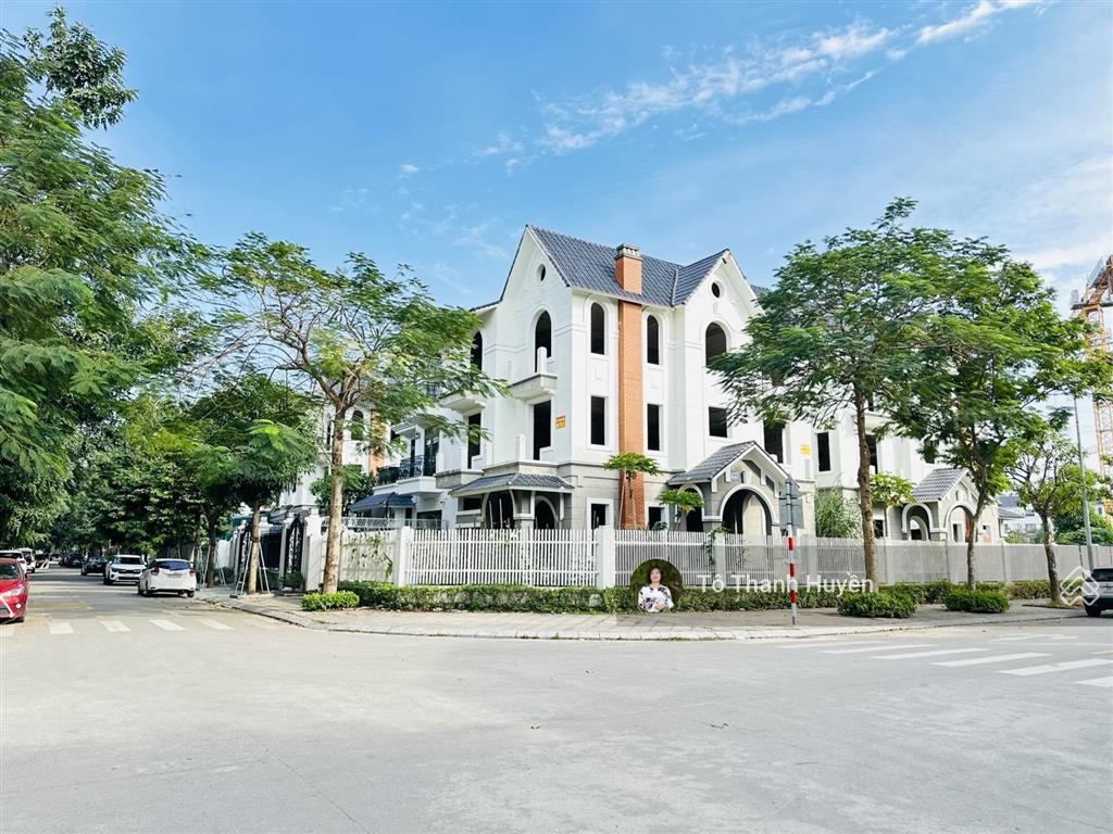 Hạ sốc 18 tỷ biệt thự lô góc lê quang đạo phan kế toại, kđt dương nội