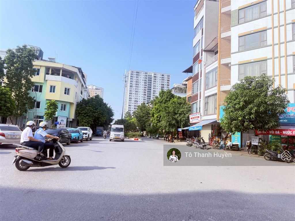 Hạ sốc 8 tỷ nhà văn khê 50m, đường 30m, dòng tiền 120tr/năm chỉ 11,9 tỷ!