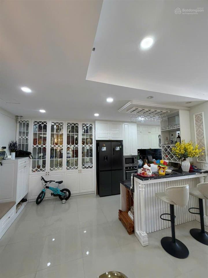 Bán cc sunrise city, 7.8 tỷ, 97m2, view đẹp, giá tốt