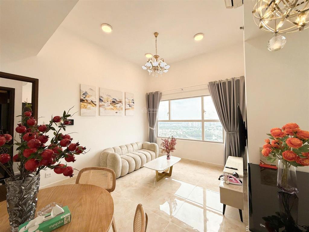 Bán căn hộ chung cư tại sunrise city central, 6,8 tỷ, 76 m2, đẹp, nhiều tiện ích