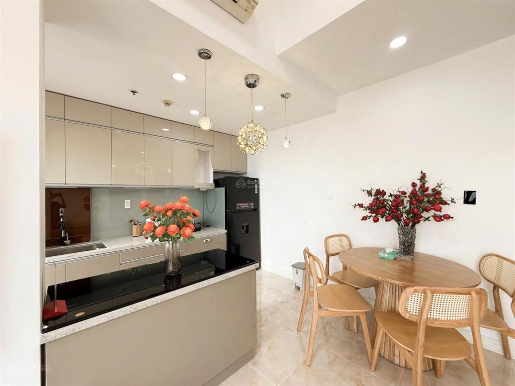 Bán căn hộ chung cư tại sunrise city central, 6,8 tỷ, 76 m2, đẹp, nhiều tiện ích