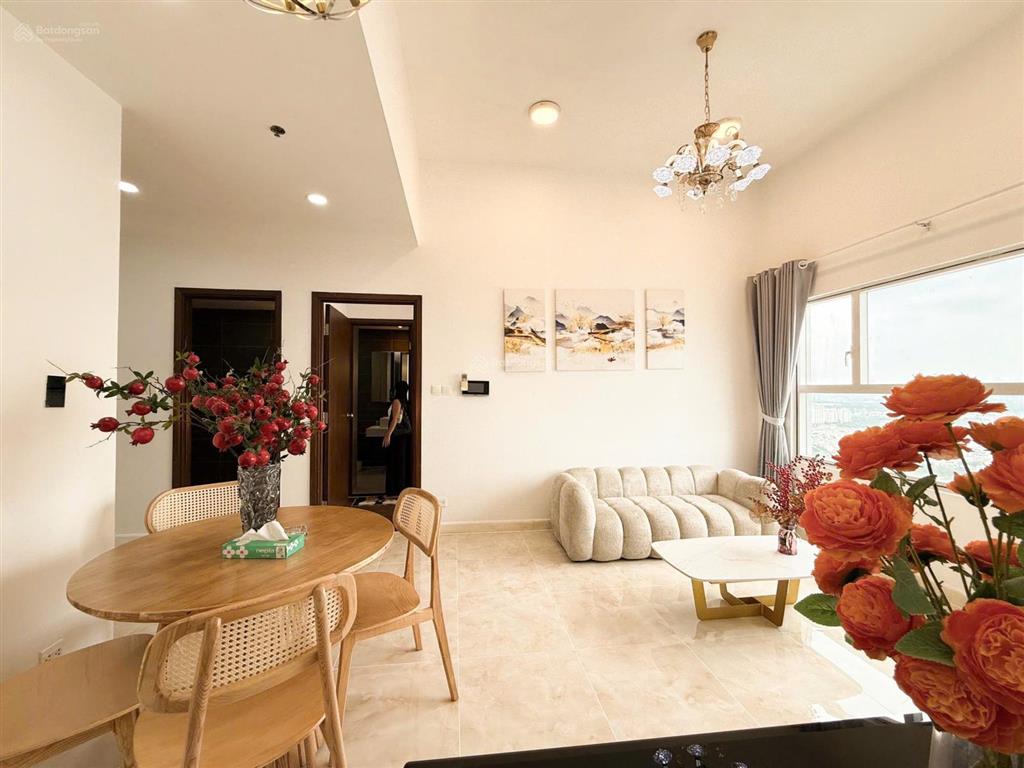 Bán căn hộ chung cư tại sunrise city central, 6,8 tỷ, 76 m2, đẹp, nhiều tiện ích