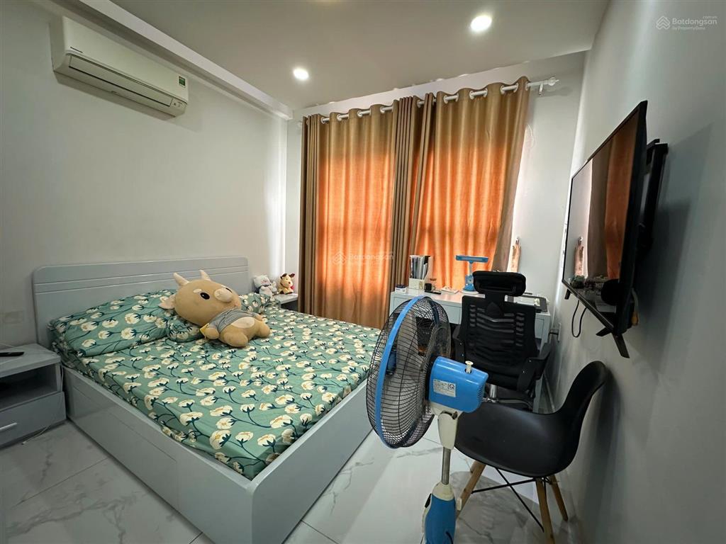 Bán căn hộ 2pn 2wc tại 25 nguyễn hữu thọ, 76m2, giá tốt, chính chủ