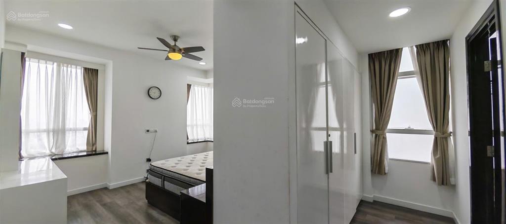 Cho thuê officetel sunrise city north 32m2 full nội thất như video, giá chỉ 10 triệu sẵn vào ở liền