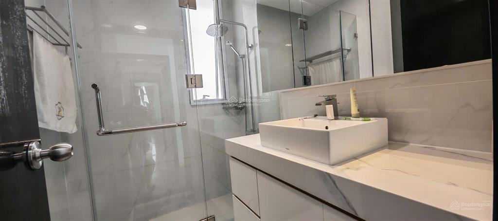 Cho thuê officetel sunrise city north 32m2 full nội thất như video, giá chỉ 10 triệu sẵn vào ở liền