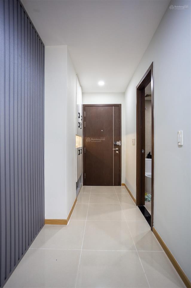 Bán ot sunrise city north 43,4m2 có ban công hướng nam nội thất đầy đủ mới 100% nguyên seal