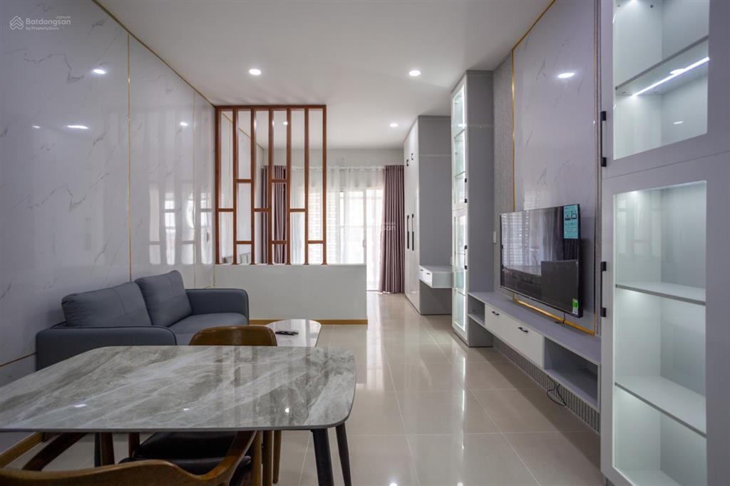 Bán ot sunrise city north 43,4m2 có ban công hướng nam nội thất đầy đủ mới 100% nguyên seal