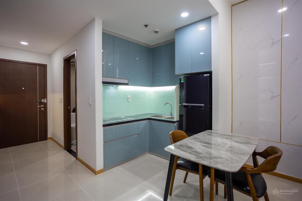 Bán ot sunrise city north 43,4m2 có ban công hướng nam nội thất đầy đủ mới 100% nguyên seal
