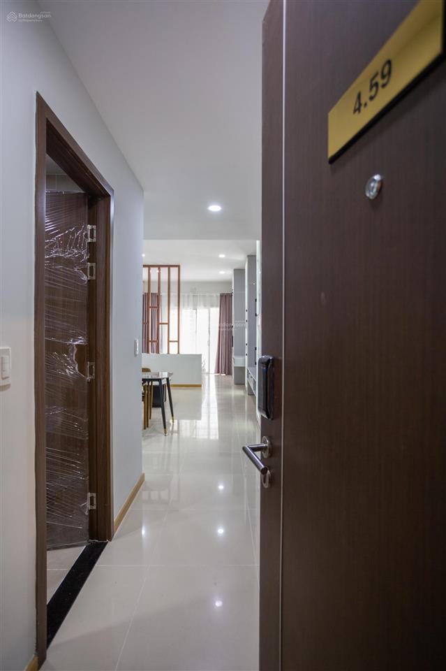 Bán ot sunrise city north 43,4m2 có ban công hướng nam nội thất đầy đủ mới 100% nguyên seal