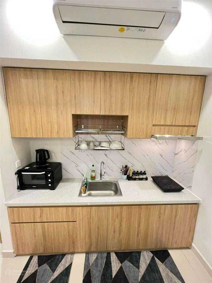 Cần bán officetel sunrise city view 36,8m2 view bắc quận 1 xem pháo hoa
