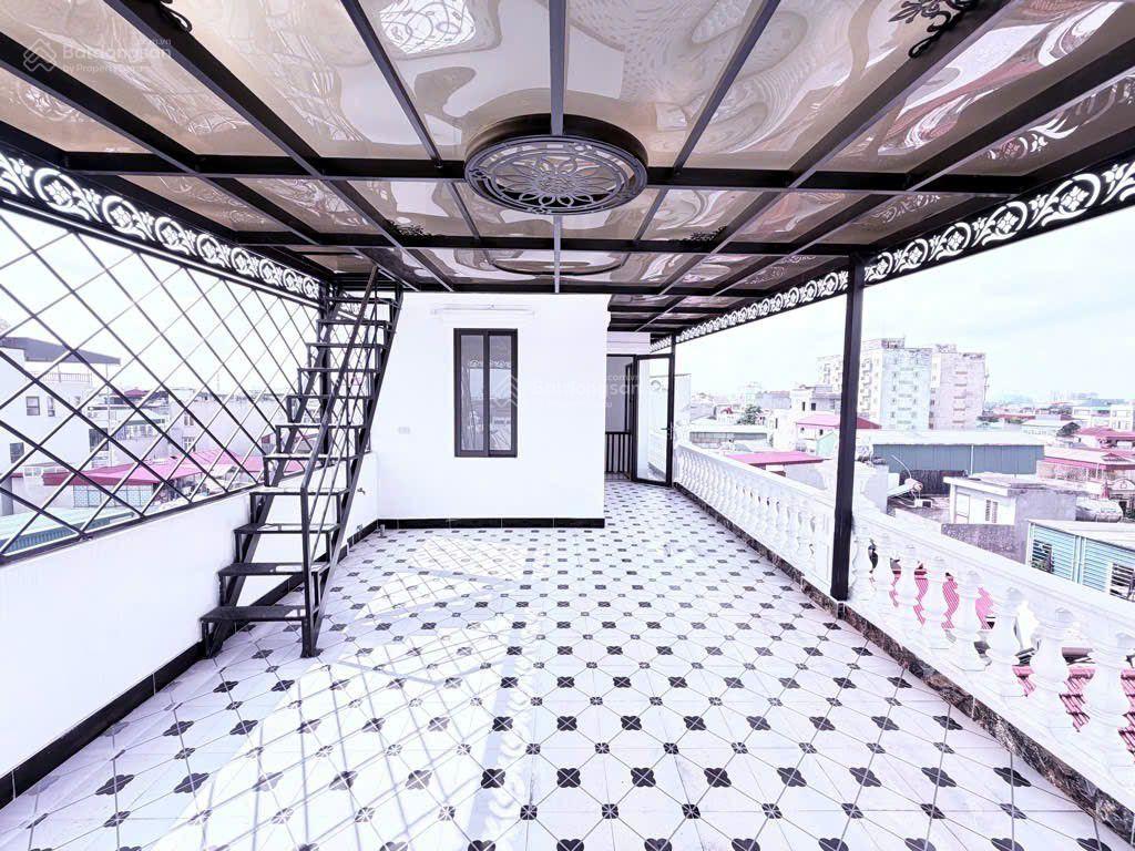 Siêu phẩm lô góc 7 tầng thang máy gara ô tô kinh doanh đỉnh. hàng xóm vinhome riverside