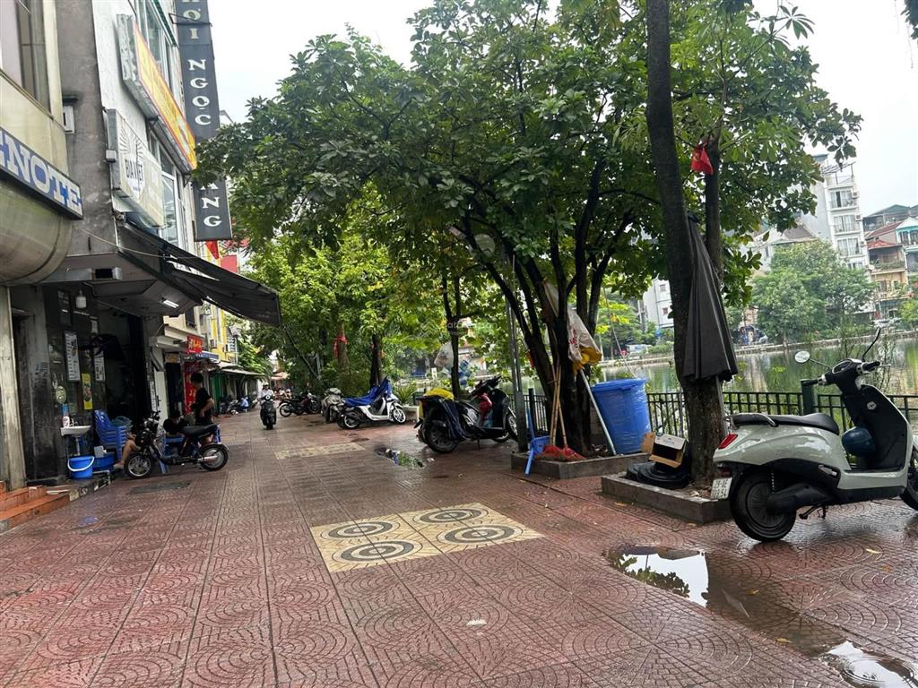 Mặt hồ đầm tròn, đội cấn, mt 8.2m, gpxd 9 tầng cả hầm quá víp chủ cần bán nhanh, giá hơn 400tr/m