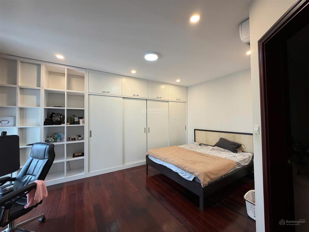 Bán căn hộ royal city giá ưu đãi 12,5 tỷ, 128m2, 3pn, 2wc, pháp lý đầy đủ