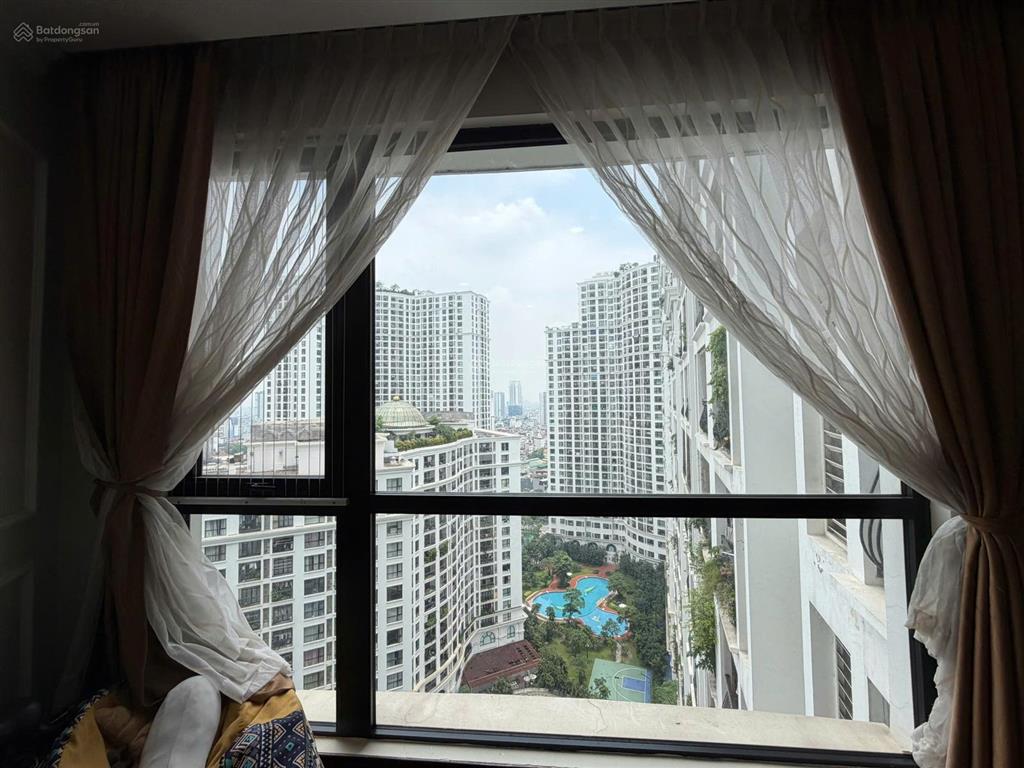 Bán căn hộ royal city giá ưu đãi 12,5 tỷ, 128m2, 3pn, 2wc, pháp lý đầy đủ