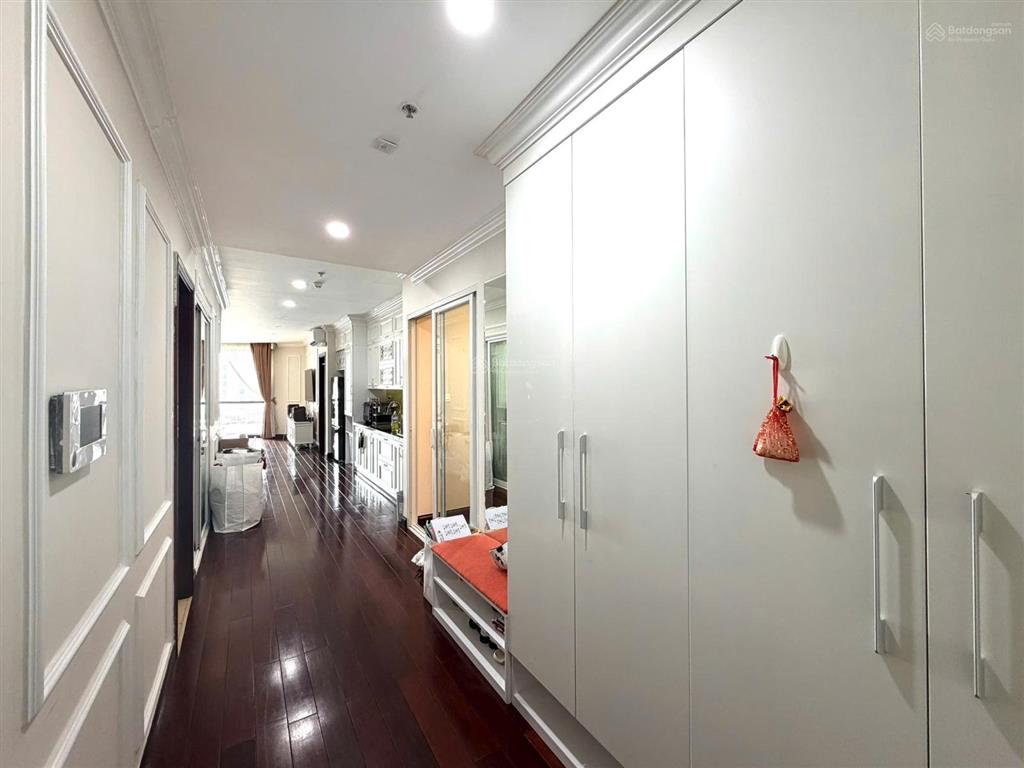 Bán căn hộ royal city giá ưu đãi 12,5 tỷ, 128m2, 3pn, 2wc, pháp lý đầy đủ