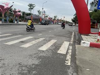Đất vàng đông anh 150m2 sổ hoa hậu vị trí kinh doanh, tiềm năng khai thác cho thuê!