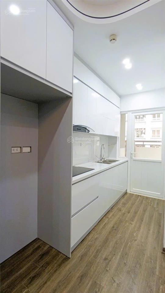 Bán căn hộ chung cư 30t nam trung yên, 62m2, đẹp, 4,35 tỷ