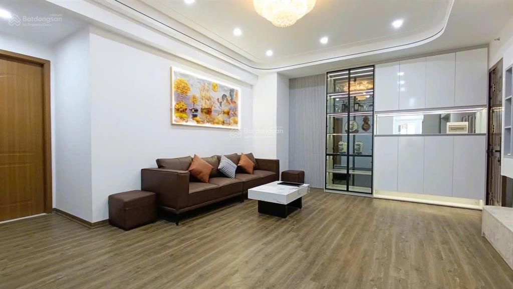 Bán căn hộ chung cư 30t nam trung yên, 62m2, đẹp, 4,35 tỷ