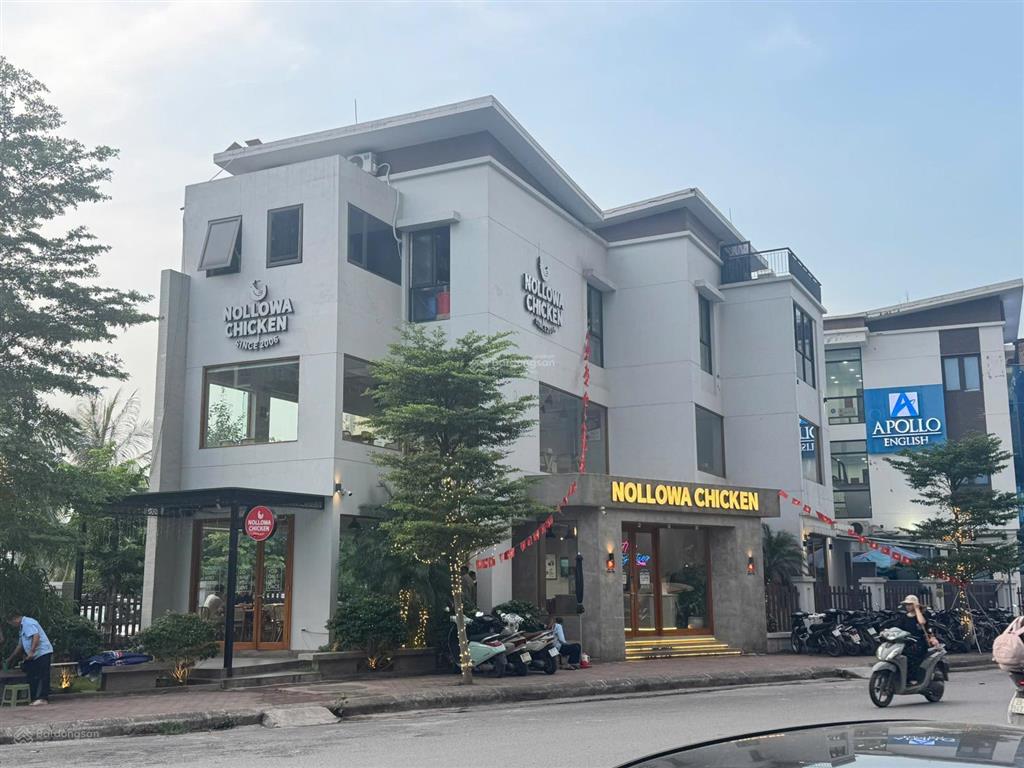 Bán căn góc villas hoàng thành, nguyễn văn lộc, mỗ lao mặt hồ kinh doanh sầm uất.  0934 578 ***