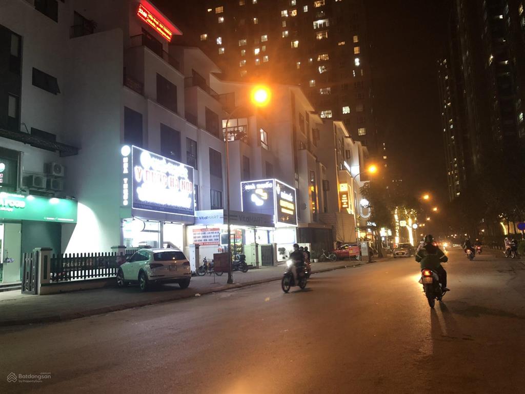 Bán căn góc villas hoàng thành, sát taseco trung văn nguyễn văn lộc, mỗ lao mặt hồ kinh doanh