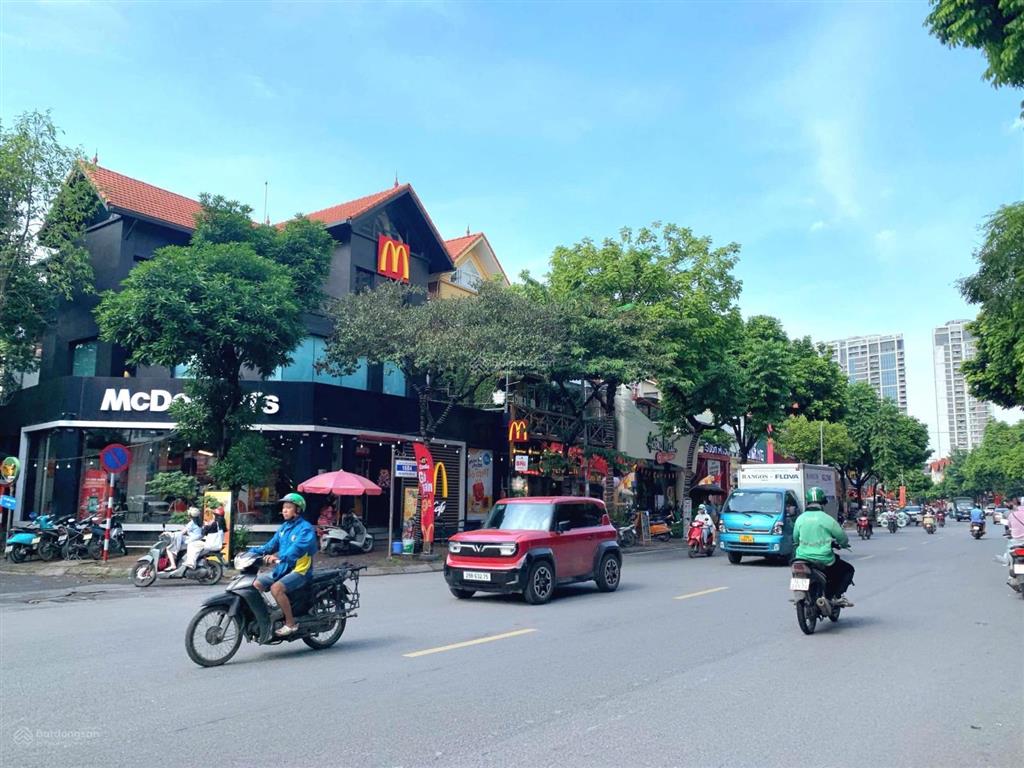 Cần bán liền kề 68m2 view hồ trung văn sát taseco trung văn nguyễn văn lộc mỗ lao hà đông