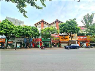 Cần bán liền kề 68m2 view hồ trung văn sát taseco trung văn nguyễn văn lộc mỗ lao hà đông