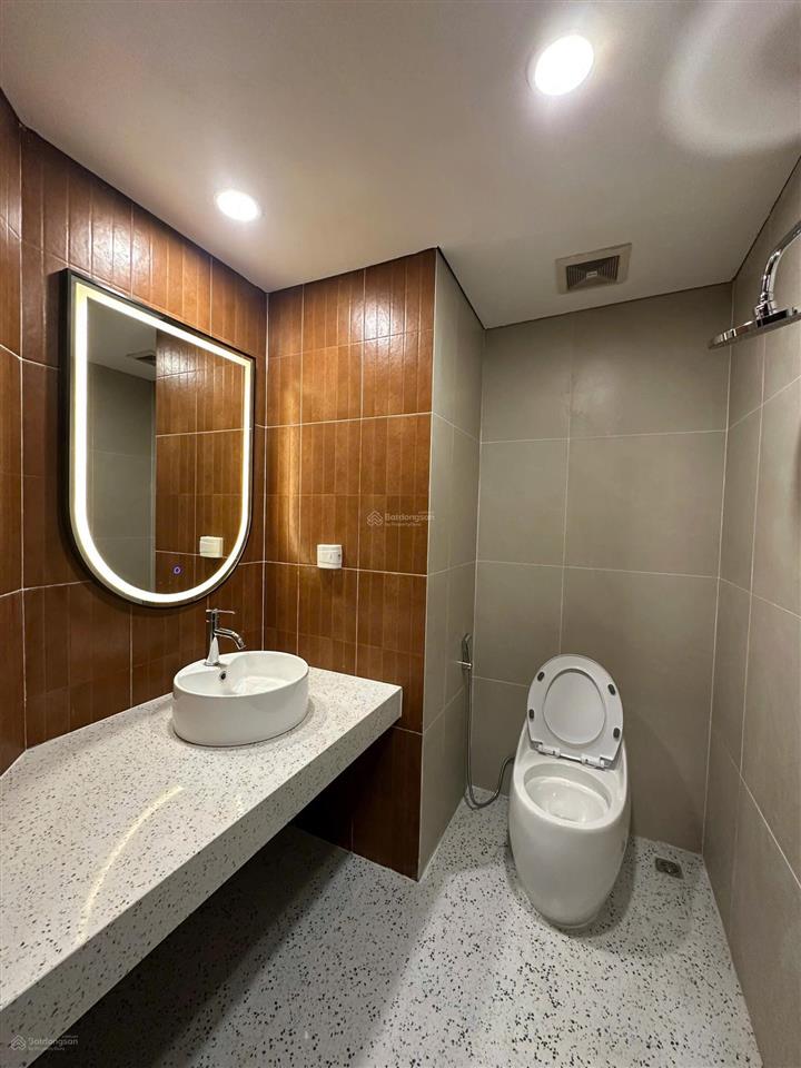 Cho thuê căn 2pn timescity có slot oto nhà đẹp,diện tích rộng tầng đẹp,  ngay0397 934 ***