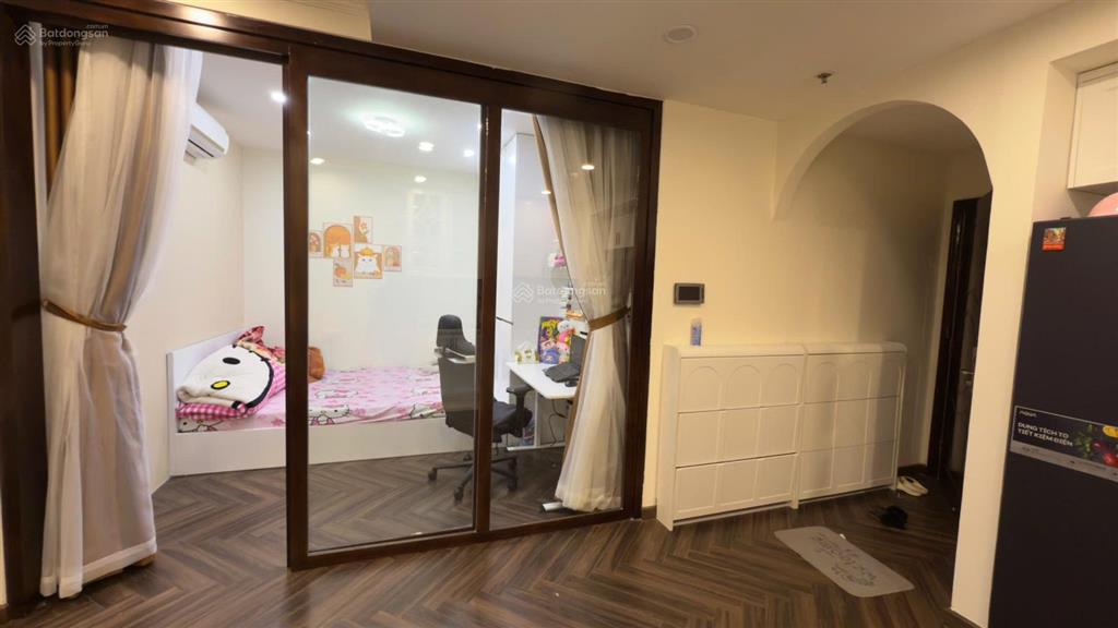 Cho thuê căn 2pn timescity có slot oto nhà đẹp,diện tích rộng tầng đẹp,  ngay0397 934 ***