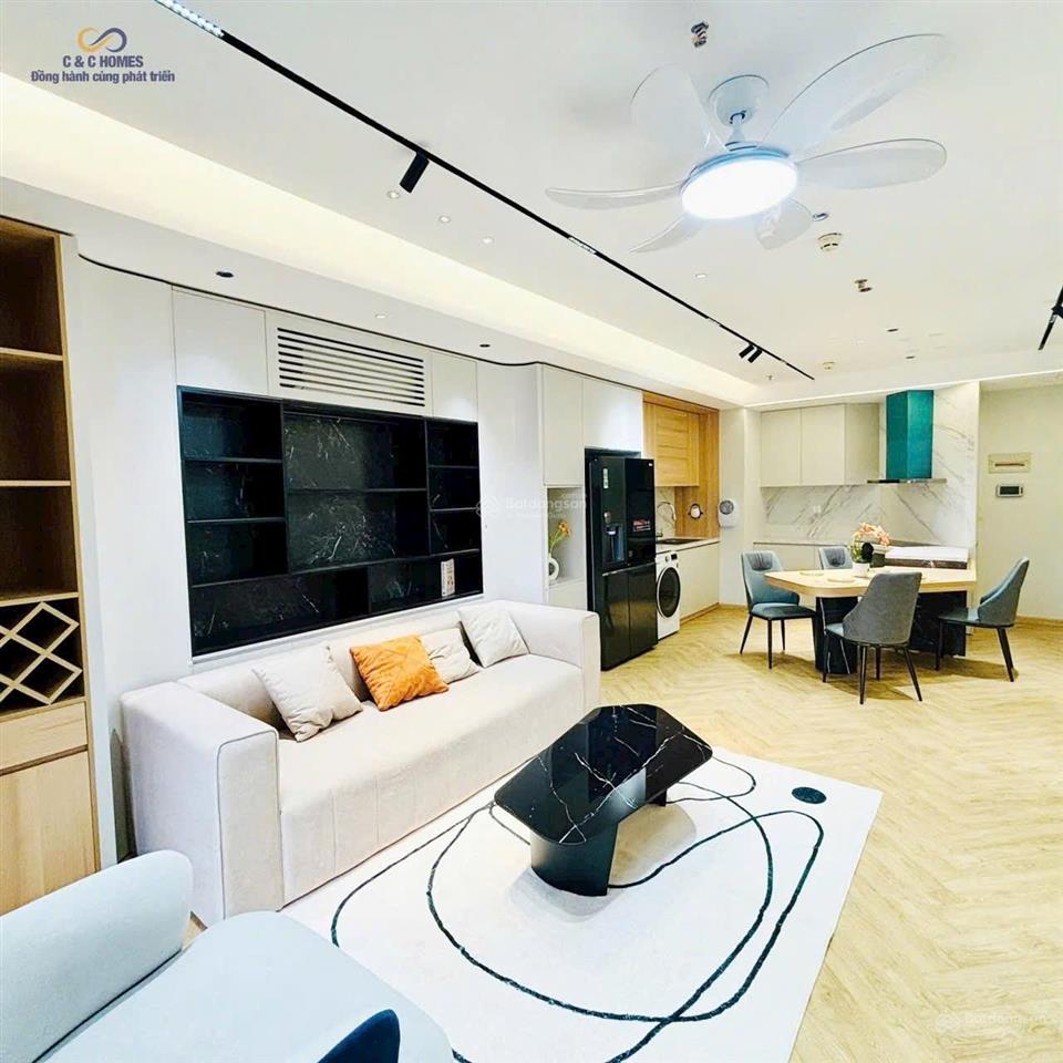 Bán căn hộ 2pn 95m giá nhỉnh 8 tỷ tầng đẹp, view thoáng,  em ngay 0397 934 ***