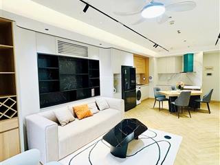 Bán căn hộ 2pn 95m giá nhỉnh 8 tỷ tầng đẹp, view thoáng,  em ngay 0397 934 ***