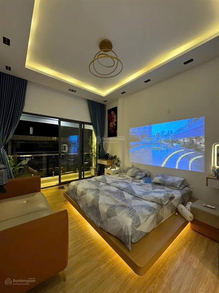 Bán nhà lê hông phong, 4m x 12m, 3 tầng, hẻm xe hơi, quận 10, giá chỉ 9.2 tỷ tl.
