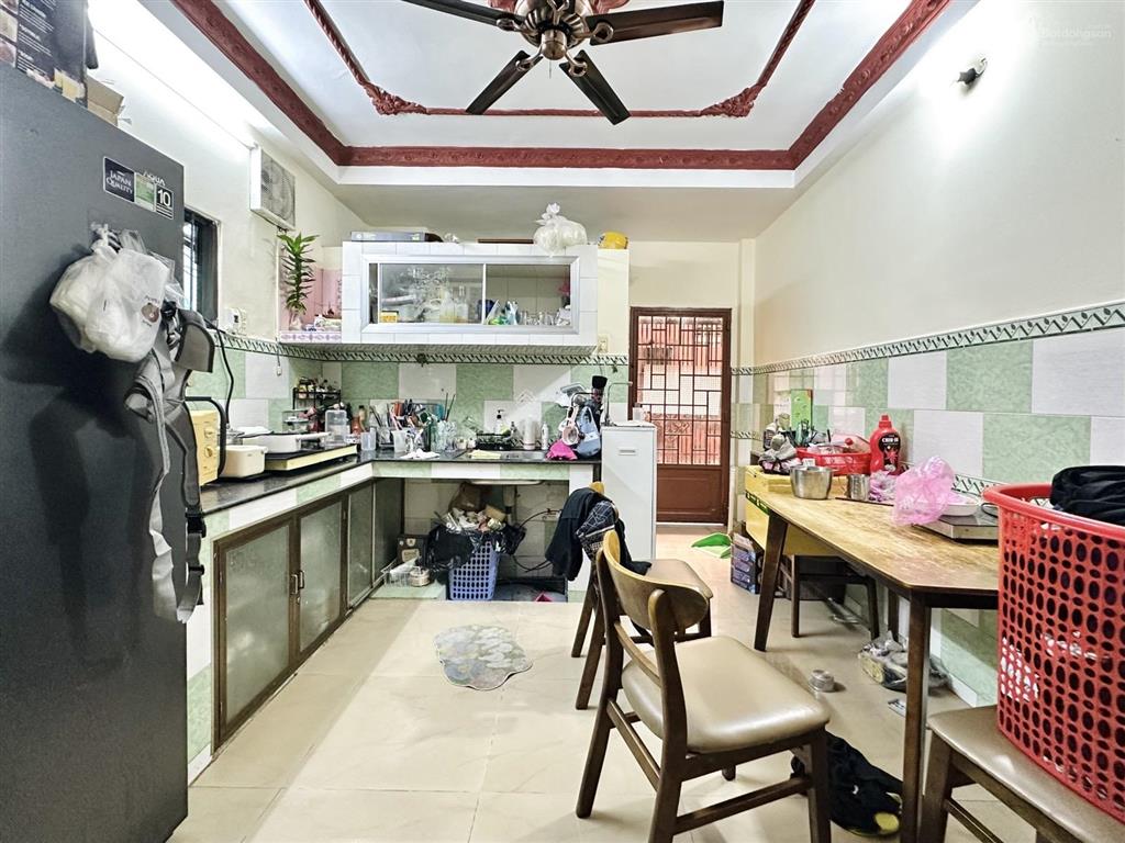 Bán nhà võ văn tần, quận 3, 5 tầng, 44m2, (3.8x12), chỉ 7.99 tỷ, cách 1 căn ra xe tải