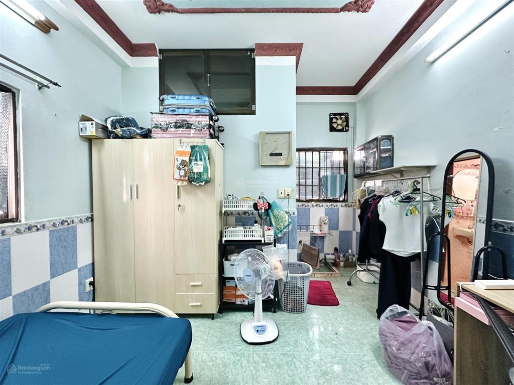 Bán nhà võ văn tần, quận 3, 5 tầng, 44m2, (3.8x12), chỉ 7.99 tỷ, cách 1 căn ra xe tải