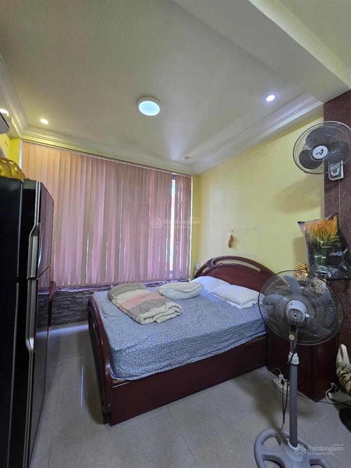 Bán nhà 3.5m x 10m  4 tầng  đường 3 tháng 2  quận 10  giá chỉ 6.8 tỷ còn thương lượng