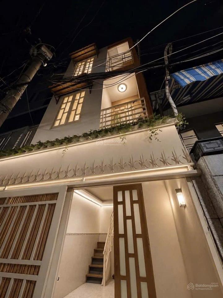 Bán nhà, 3 tầng, 3.5m x 7m, hồ thị kỷ, quận 10, giá chỉ 4.55 tỷ còn thương lượng