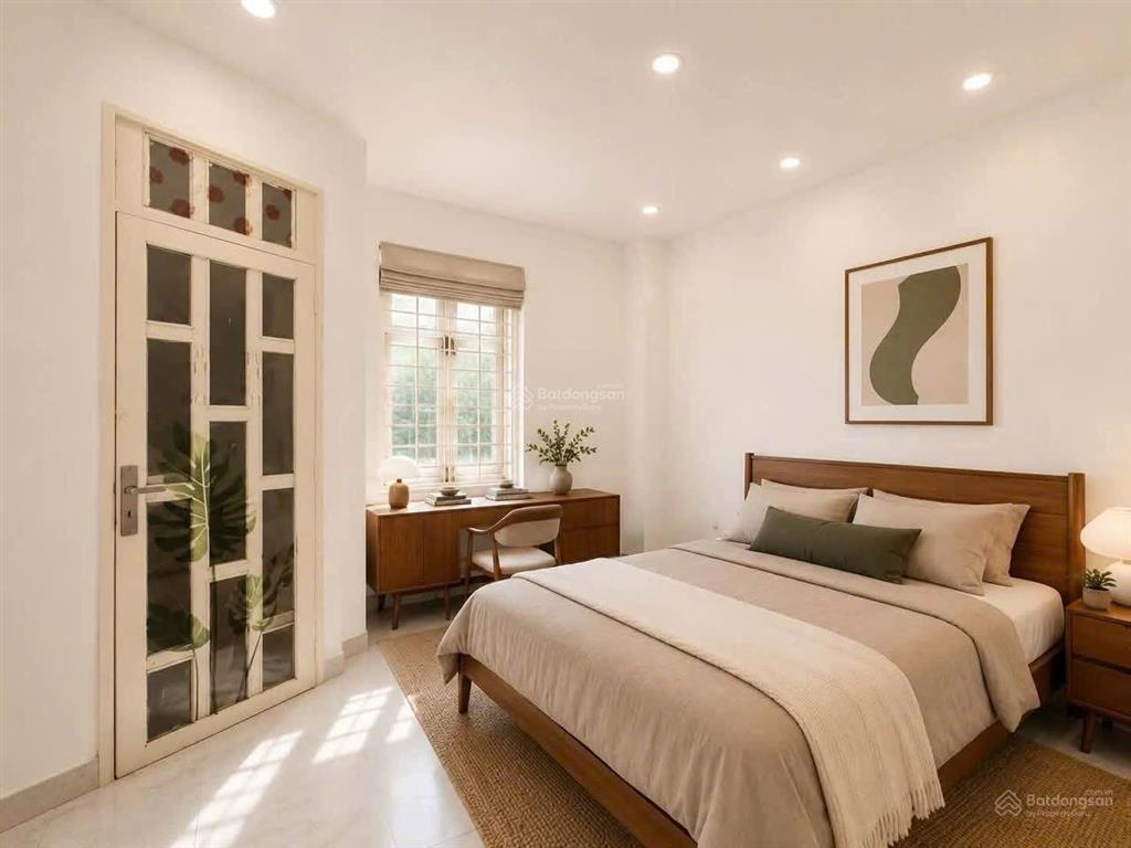Bán nhà, 3 tầng, 3.5m x 7m, hồ thị kỷ, quận 10, giá chỉ 4.55 tỷ còn thương lượng