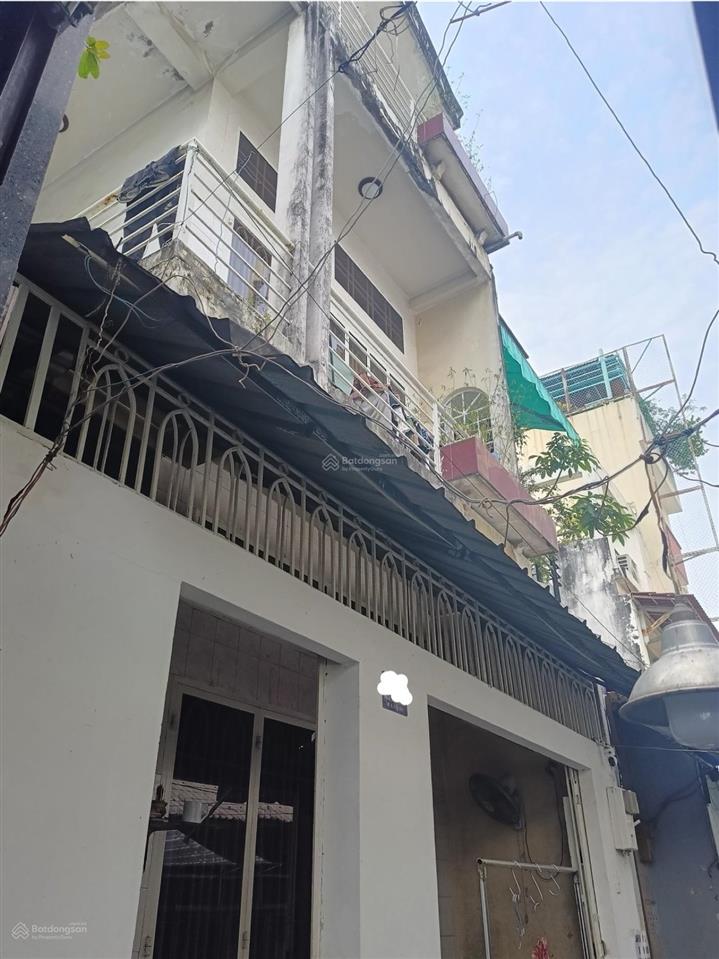 Bán nhà 4.5m x 13m, nguyễn lâm, quận 10, 3 tầng, giá chỉ 9.5 tỷ thương lượng.