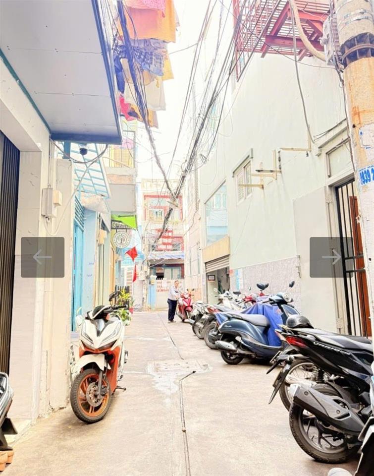 Bán nhà hẻm xe hơi cách mạng tháng 8, 3mx 10m, quận 3 chỉ 6.2 tỷ