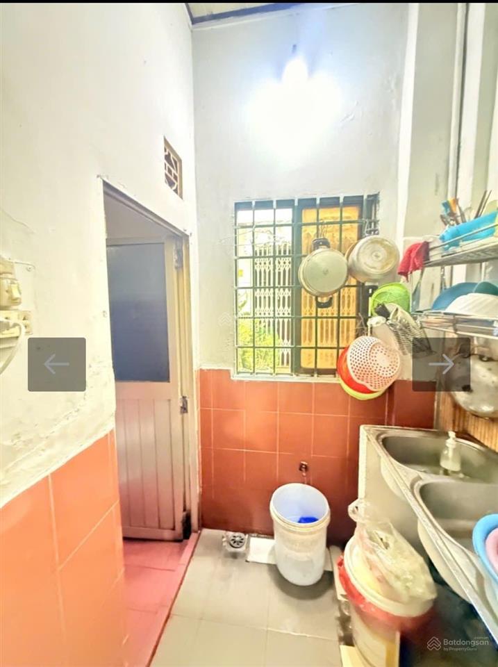 Bán nhà hẻm xe hơi cách mạng tháng 8, 3mx 10m, quận 3 chỉ 6.2 tỷ