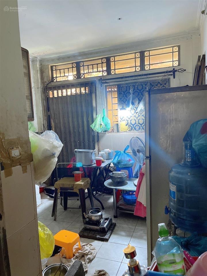 Bán nhà thành thái 3.7m x 13m, quận 10, 4 tầng, 8.5 tỷ tl, hẻm trước nhà ô tô nhỏ vào được