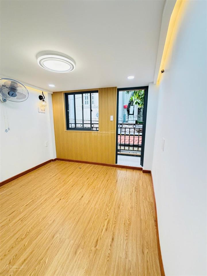Bán nhà tô hiến thành 3m x 4.5m, quận 10 giá chỉ 2.88 tỷ